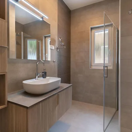 Feriehus In Mit Privatem Beheizten Pool Und Sauna By Interhome